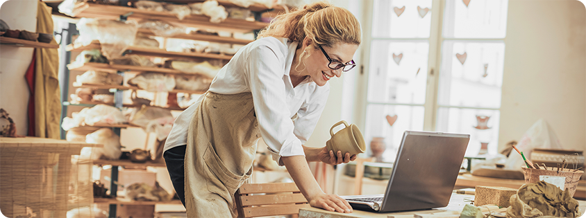 potter working at laptop